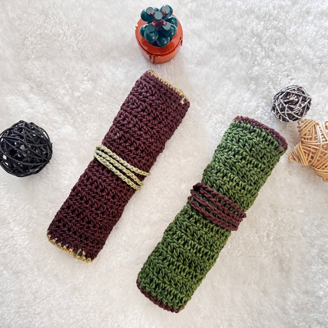 Knots and Crosses