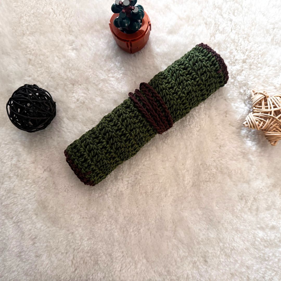 Knots and Crosses